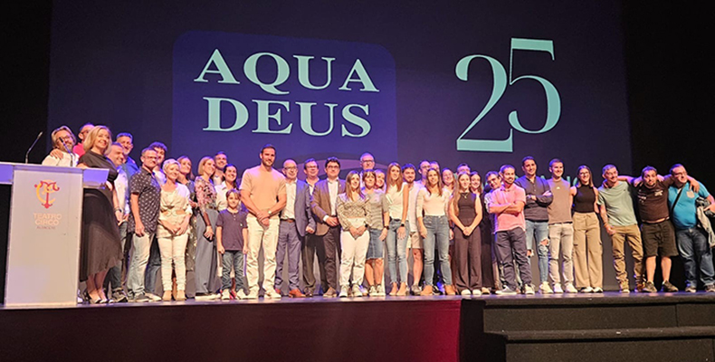 agua mineral Aquadeus 25 aniversario