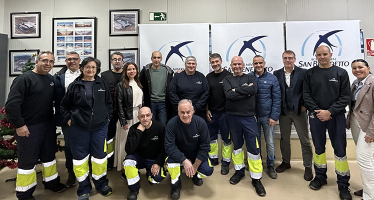 San Benedetto reconoce a 21 empleados con motivo de su 25º aniversario de trabajo en la empresa